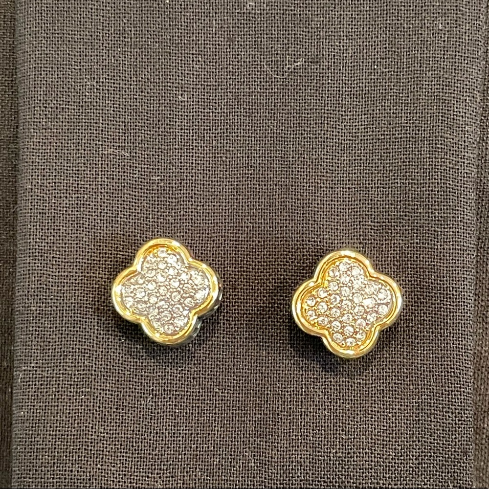 Jewelry Set - Picture 5 of 10